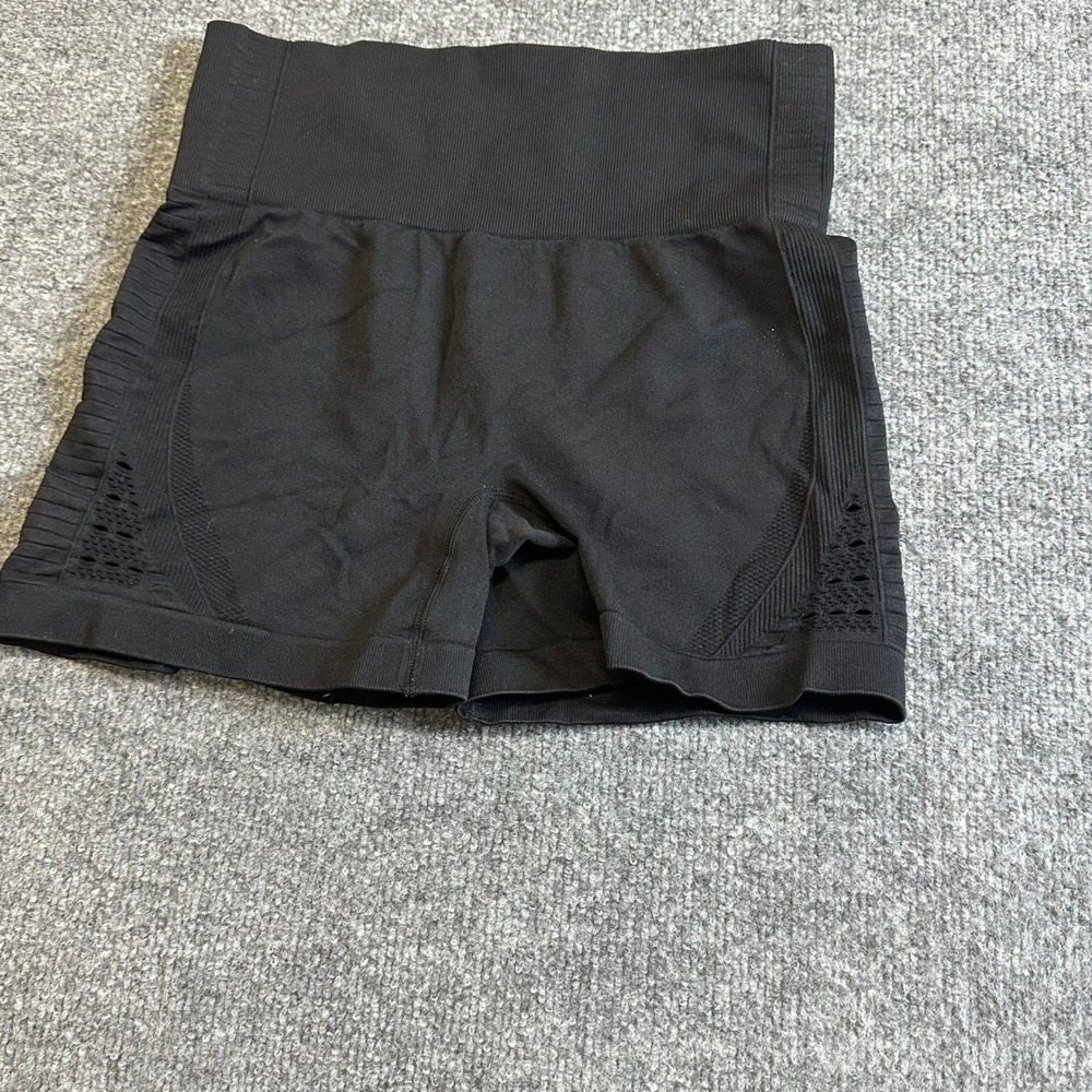 Gymshark Shorts Womens Size M Black Seamless High Waisted Athletic Compression